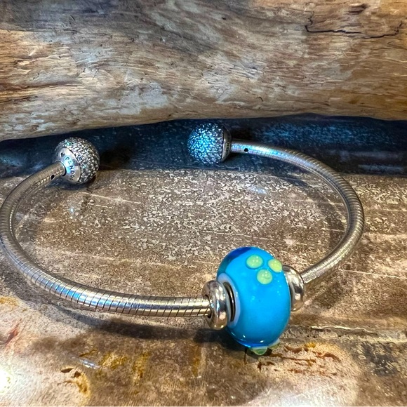 Authentic Trollbeads Set 2-Light Blue Braid & Turquoise Green Buds Murano Glass - Picture 4 of 9